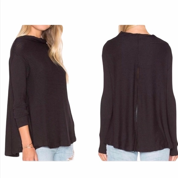 Free People Tops - Free People lover ribbed split back top
